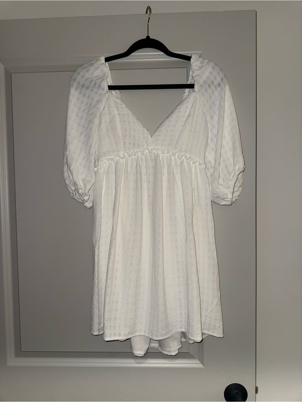 Pink Lily White Puff-Sleeve Mini Dress